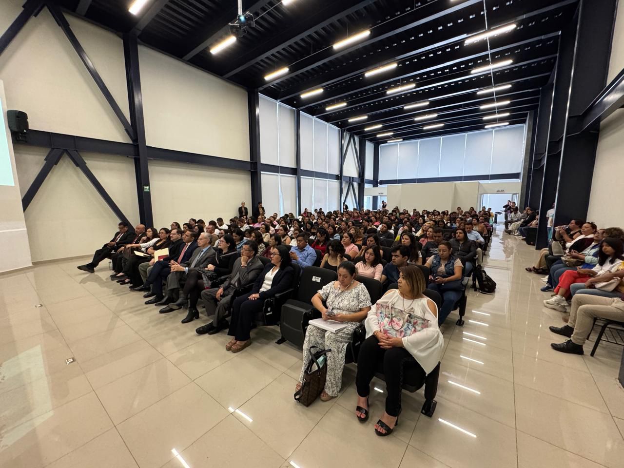 Impulsa IPMP certeza docente con nueva mirada sobre Literacidad